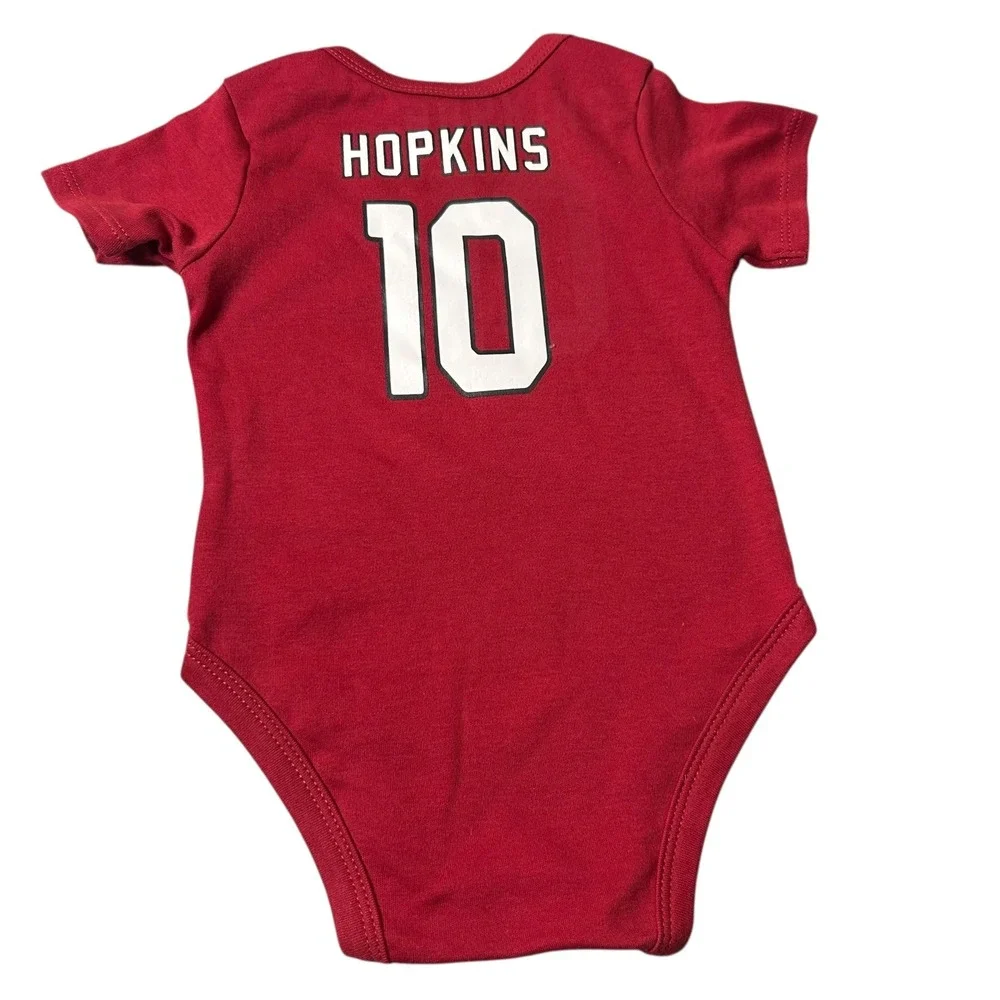NEW Arizona Cardinals Bodysuit Infant One‎ Piece 12M Red DeAndre Hopkins 10 NFL